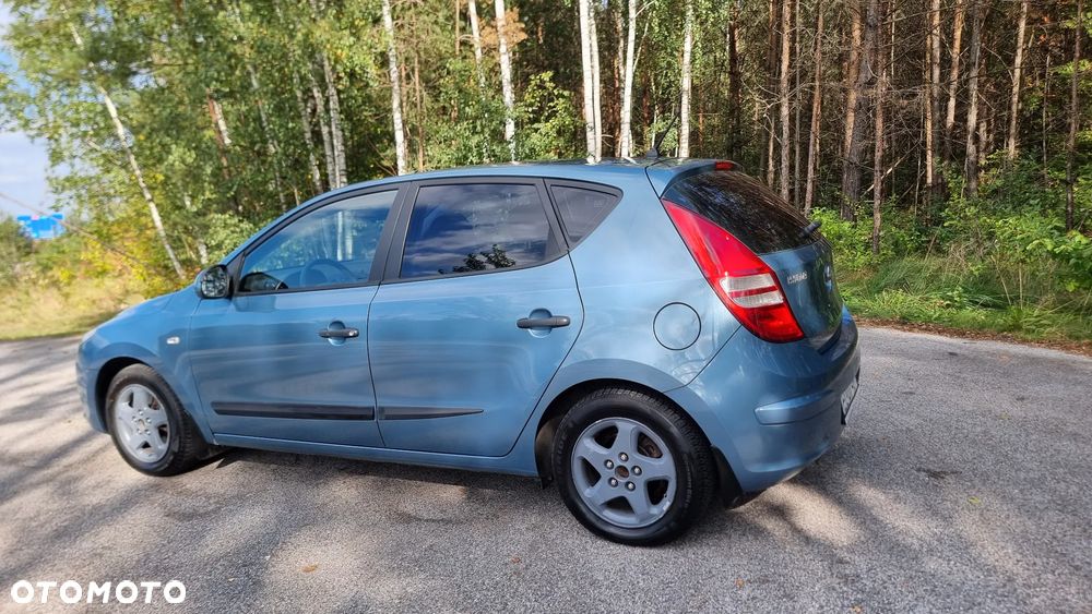Hyundai i30 1.4 Classic - 11
