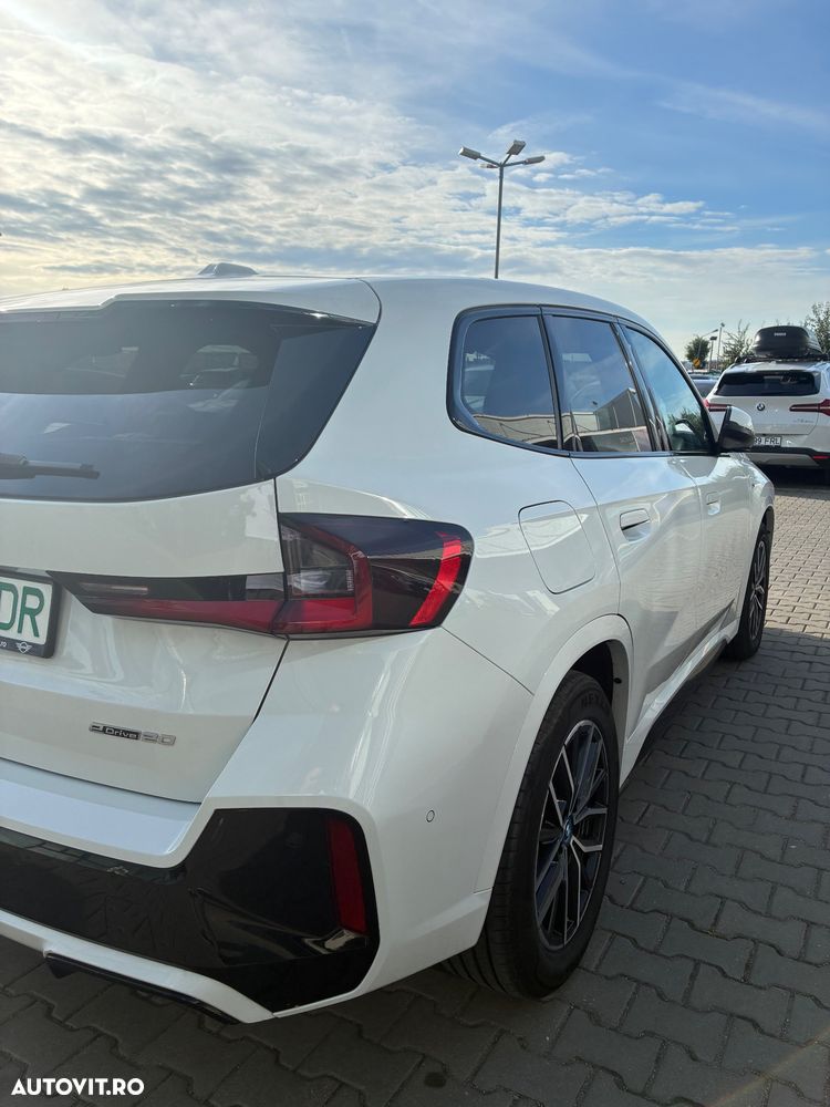 BMW iX1 - 11