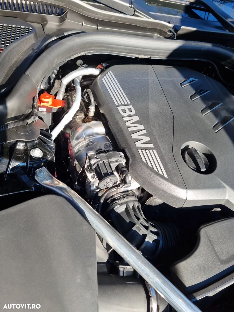 BMW Seria 5 520d AT MHEV - 8