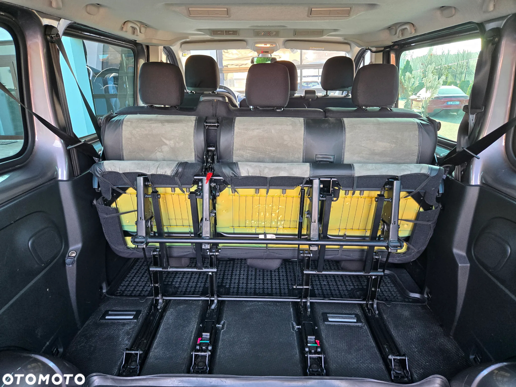 Renault Trafic Grand SpaceClass 2.0 dCi EDC - 39