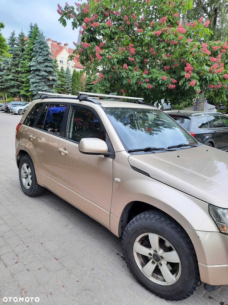 Suzuki Grand Vitara - 3