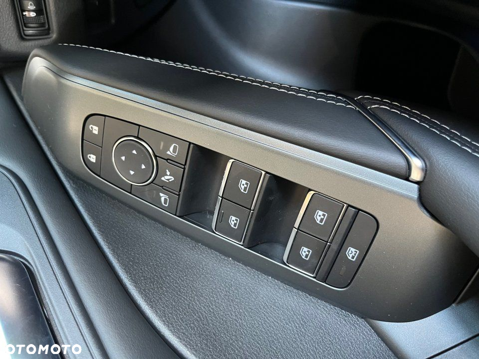Nissan Qashqai - 9