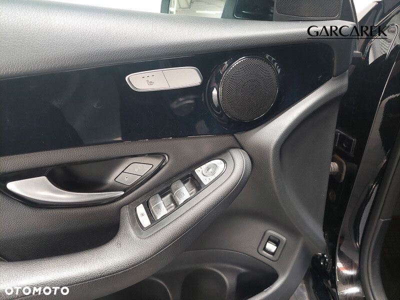 Mercedes-Benz GLC 220 d 4-Matic - 24