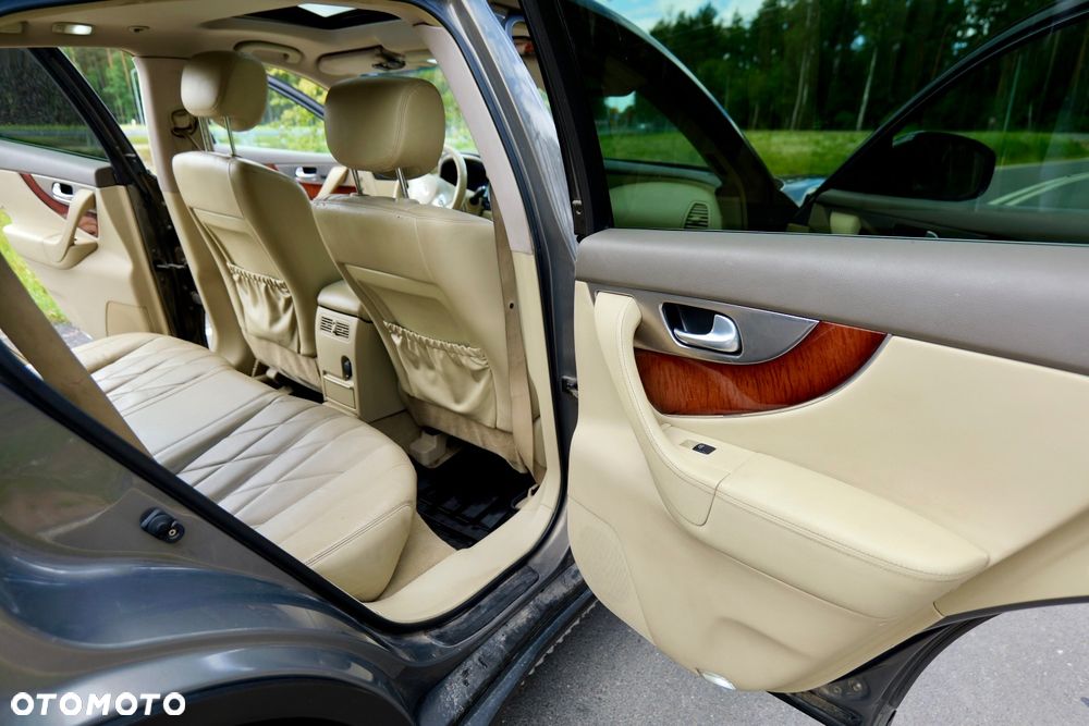 Infiniti FX FX30d S Premium - 15