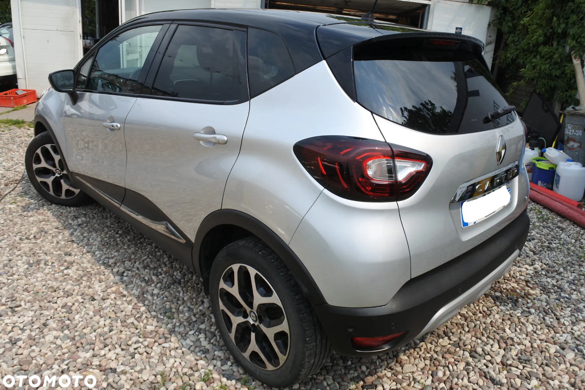 Renault Captur ENERGY TCe 120 EDC Luxe - 4