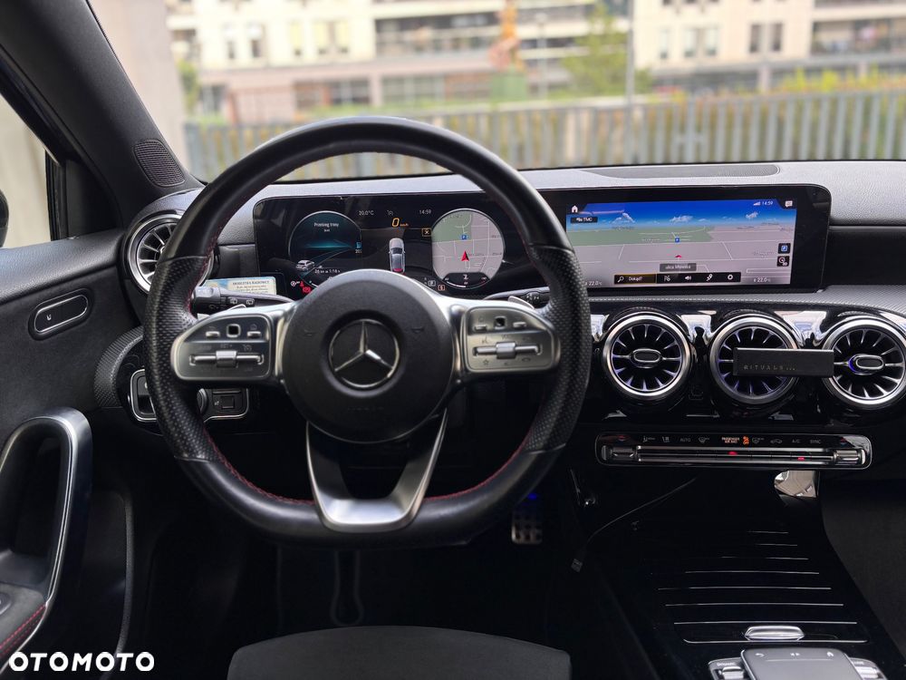 Mercedes-Benz Klasa A 180 AMG Line 7G-DCT - 14