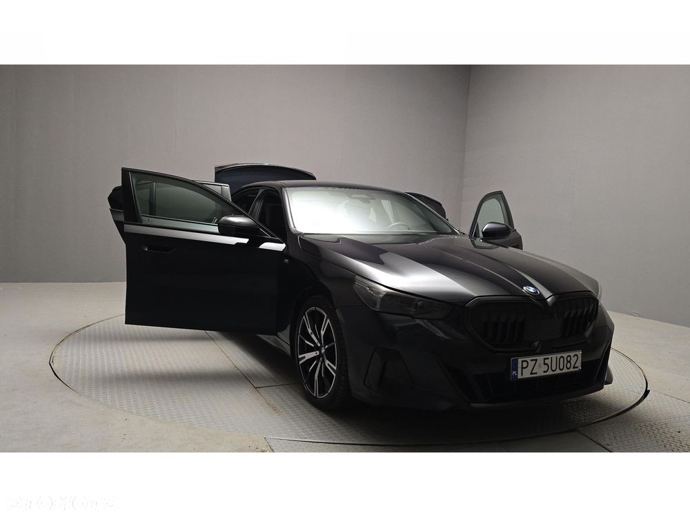 BMW Seria 5 - 14