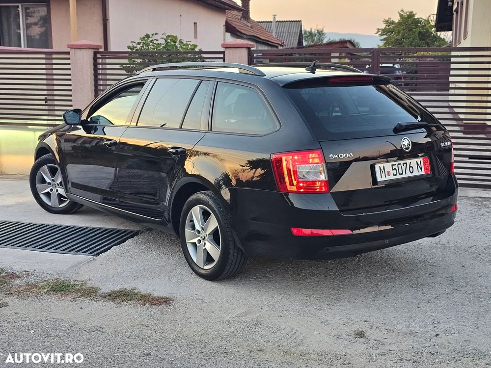 Skoda Octavia 2.0 TDI DSG Sport Edition - 3