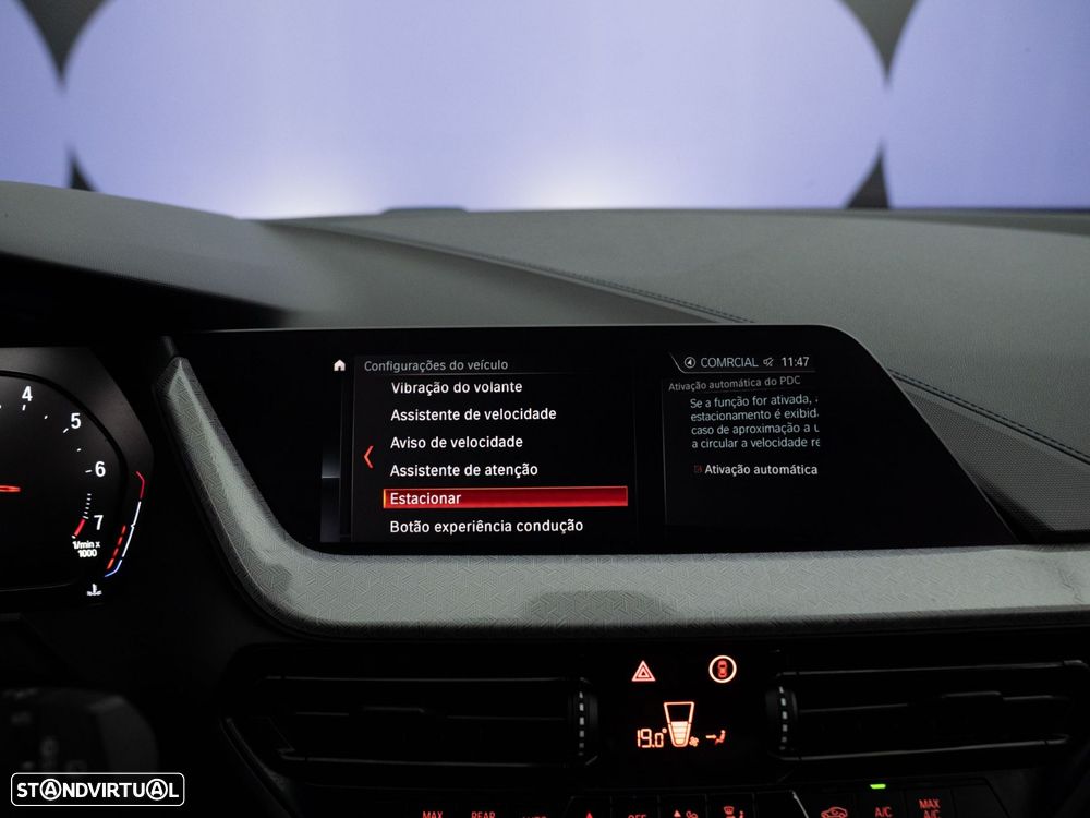 BMW 118 i Pack Desportivo M Auto - 34