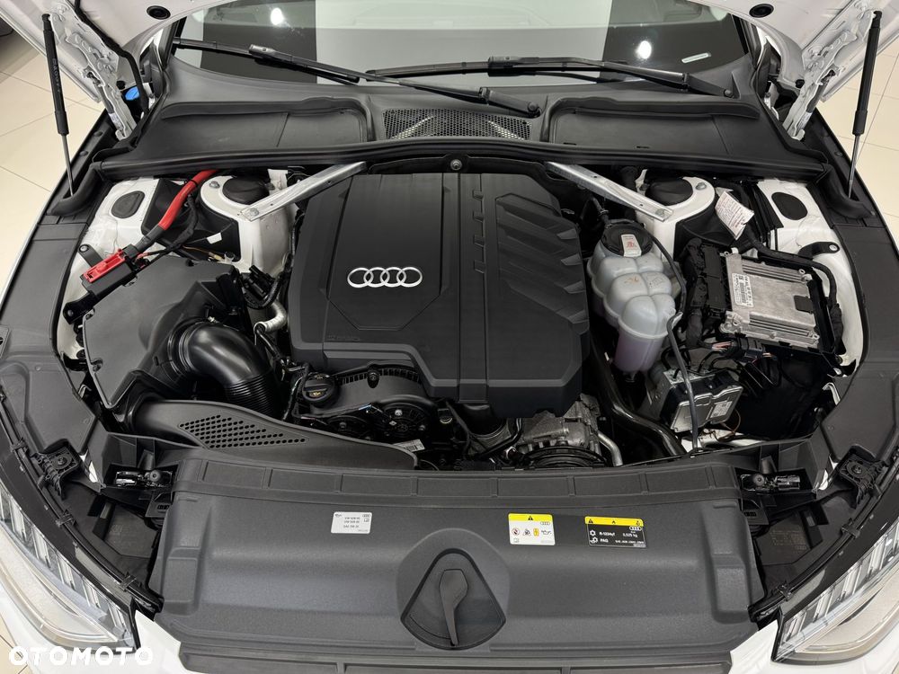 Audi A4 Limousine - 20
