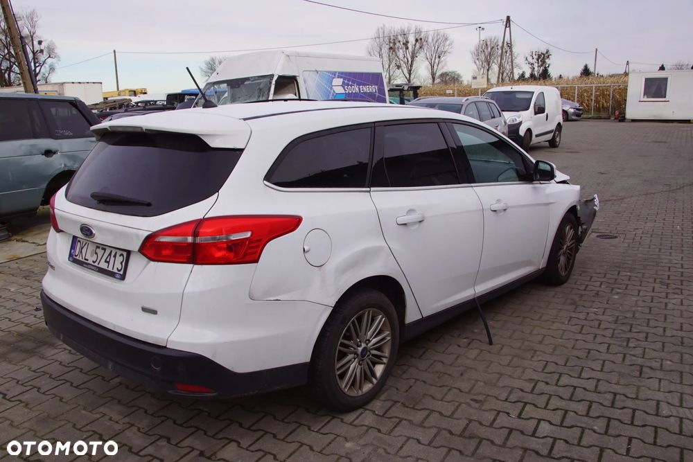 Auto na części - Ford Focus MK3 Lift 1.0 EcoBoost 125 KM M1DA CV6R-7002-PG 7VTA 2017R Silnik Skrzynia Drzwi Maska Błotnik Klapa Zderzak Lampa Lusterko Szyba Deska Kokpit Sterownik Moduł Czujnik Licznik Wyświetlacz Kierownica Panel - 6