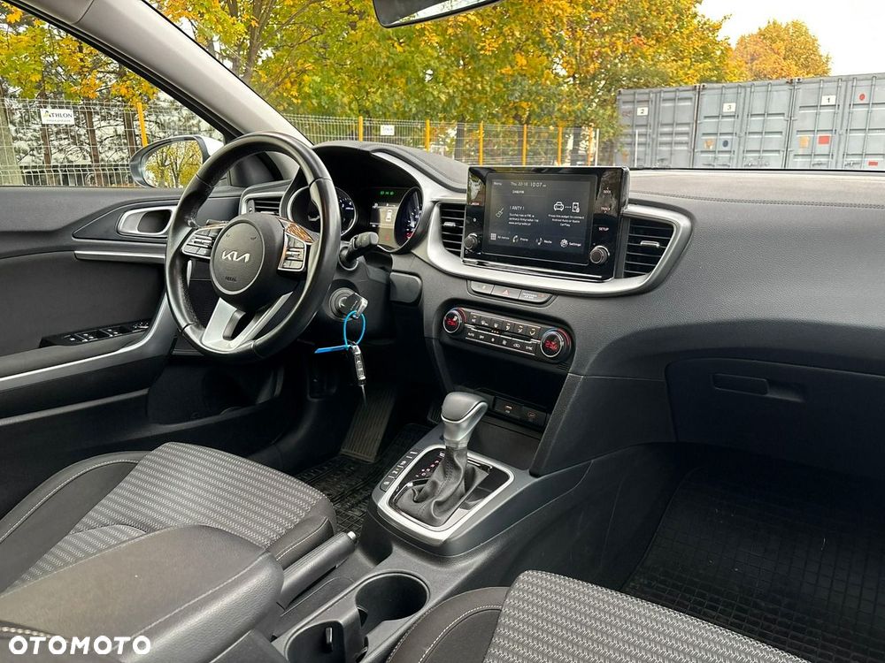 Kia Ceed 1.5 T-GDI M DCT - 14