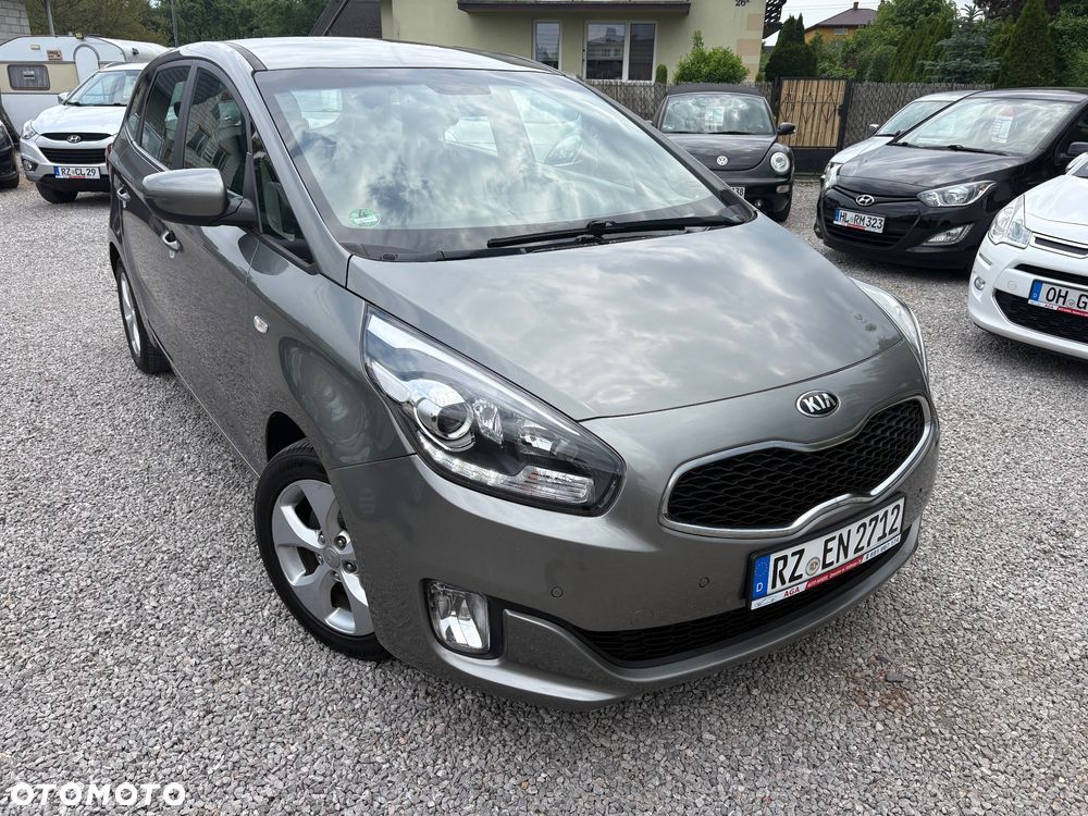 Kia Carens 1.7 CRDi Spirit - 11