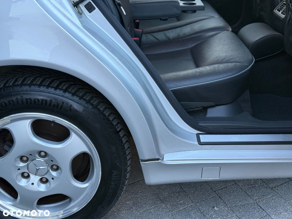 Mercedes-Benz Klasa E 320 T Avantgarde - 34