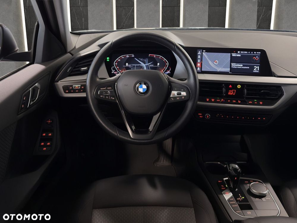 BMW Seria 1 - 11