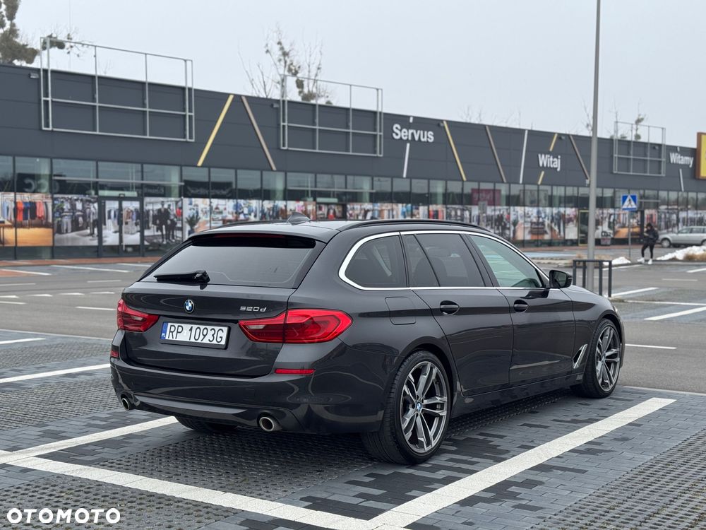 BMW Seria 5 520d - 6