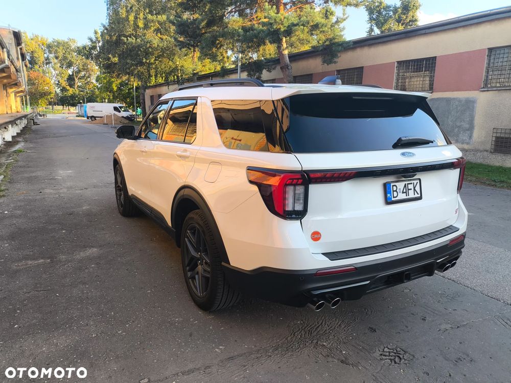 Ford Explorer - 7