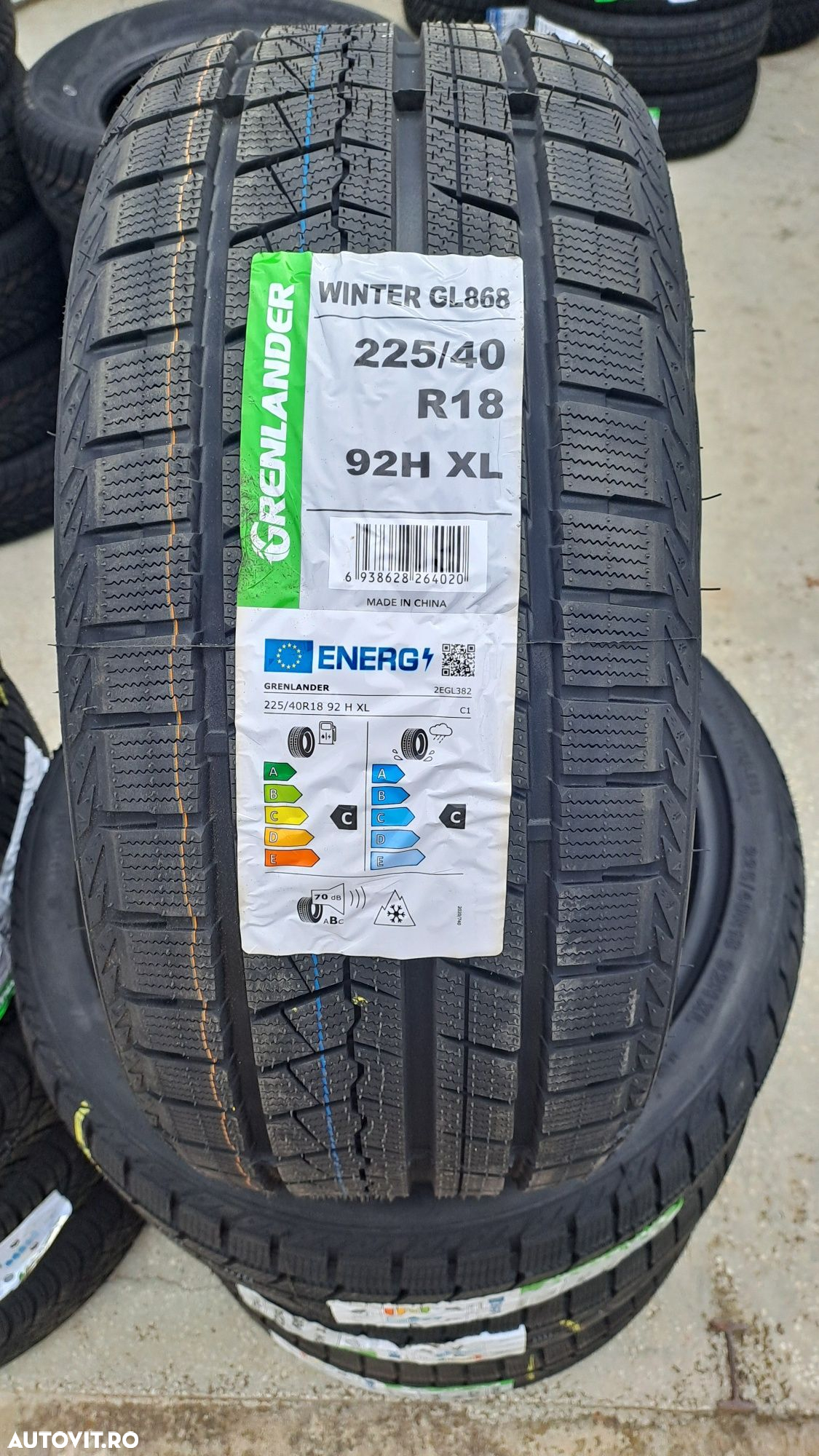 Anvelope noi iarna 225 40 r18 - 2
