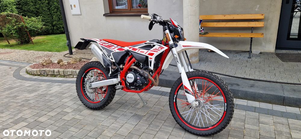 Beta RR - 1