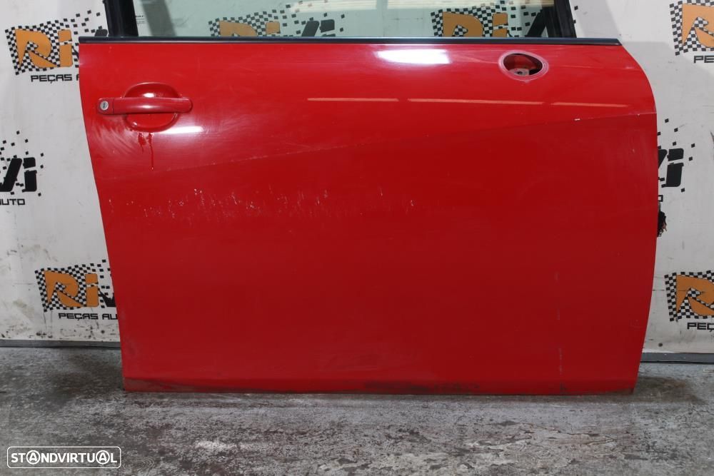 Porta Frente Direita Seat Leon (1P1)  Porta Frontal Direita Seat Leon - 2
