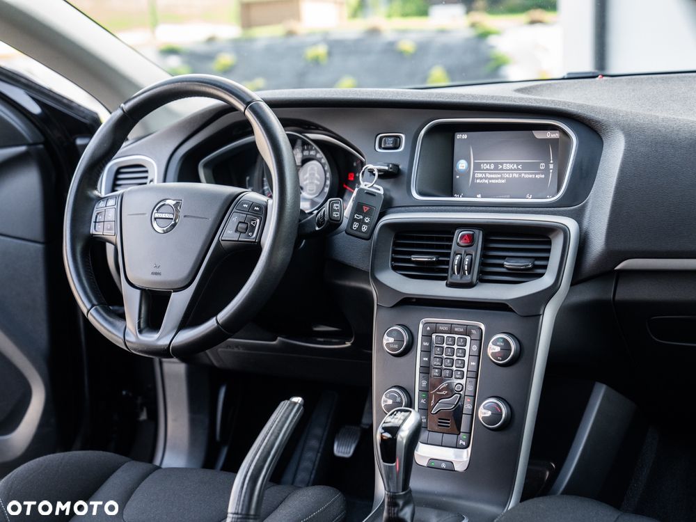 Volvo V40 D2 Kinetic - 32