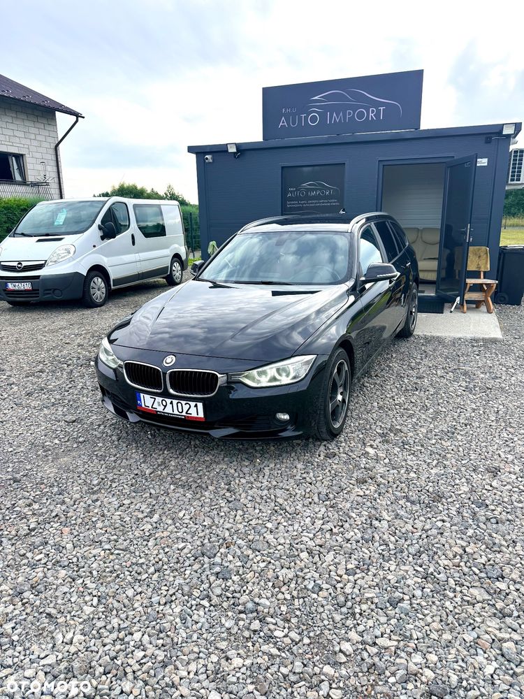 BMW Seria 3 330d xDrive Sport-Aut - 1