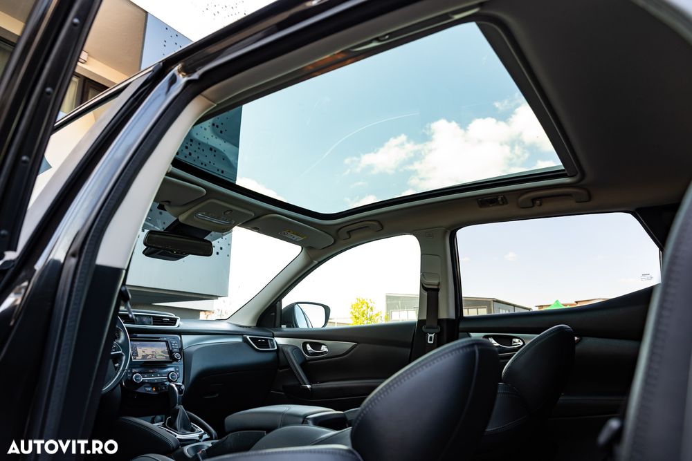 Nissan Qashqai 1.6 DCI Start/Stop X-TRONIC Tekna - 30