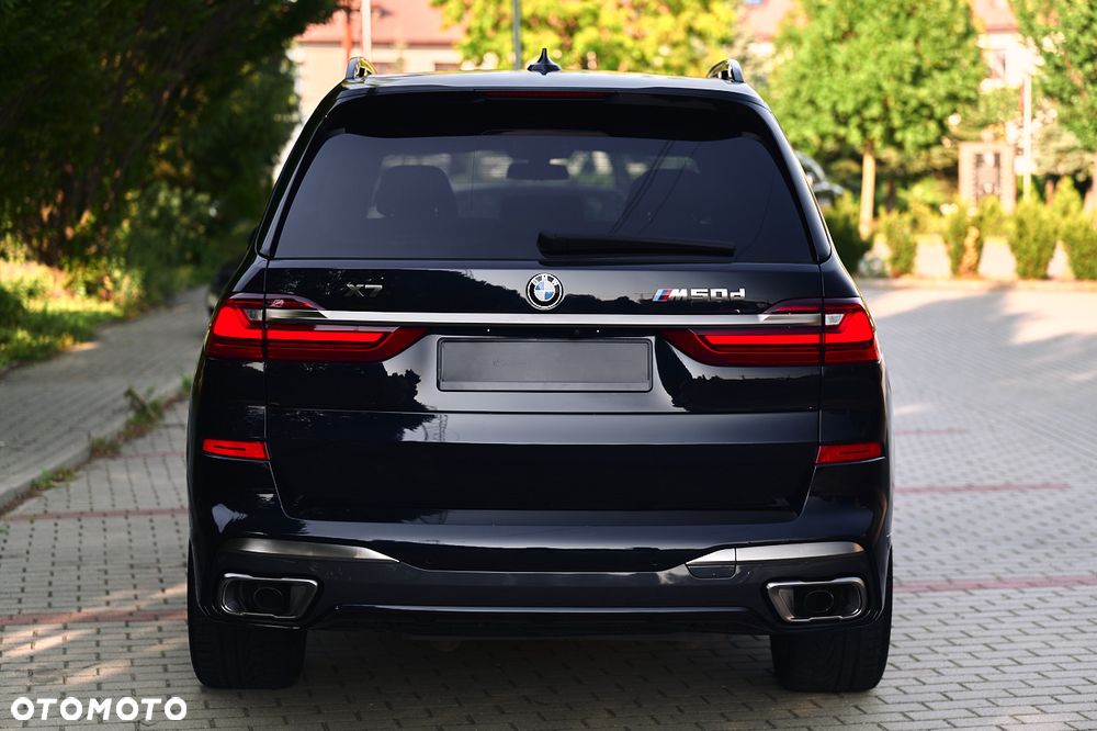 BMW X7 M50d - 13