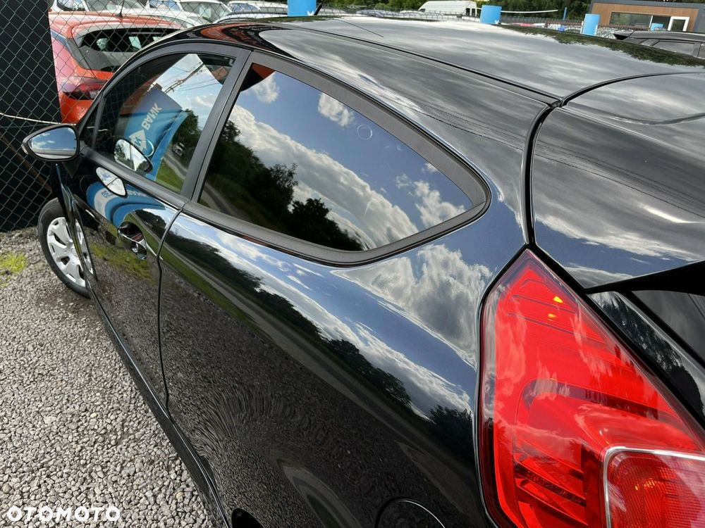 Ford Fiesta 1.0 EcoBoost S&S TREND - 20
