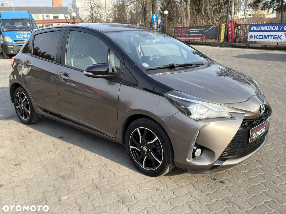 Toyota Yaris 1.5 Selection - 3