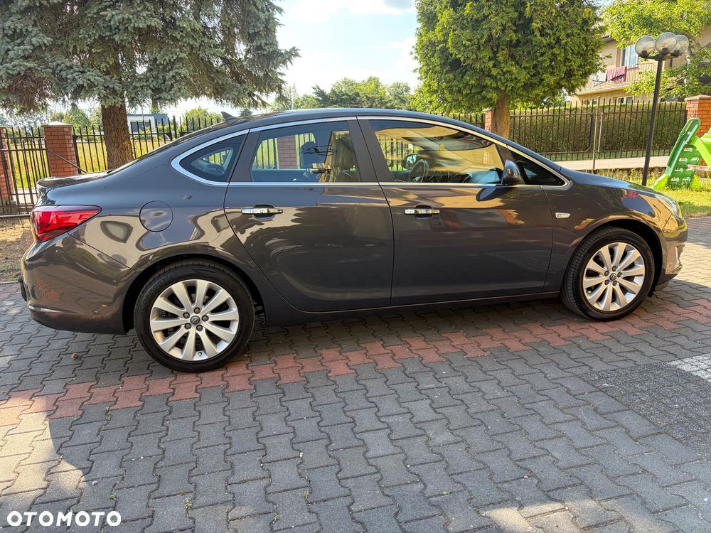 Opel Astra 1.4 Turbo - 6