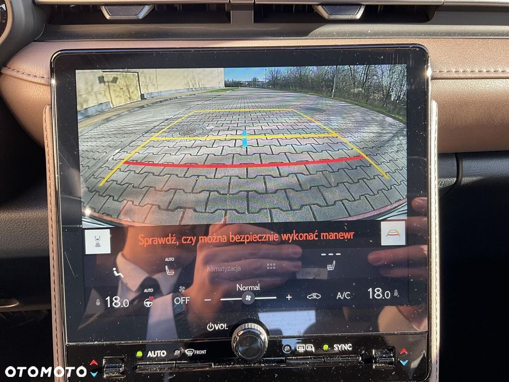 Lexus LBX 1.5 Hybrid Elegant - 27