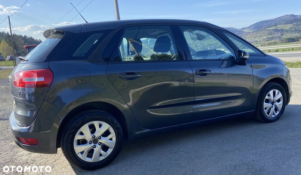 Citroën C4 Picasso - 11