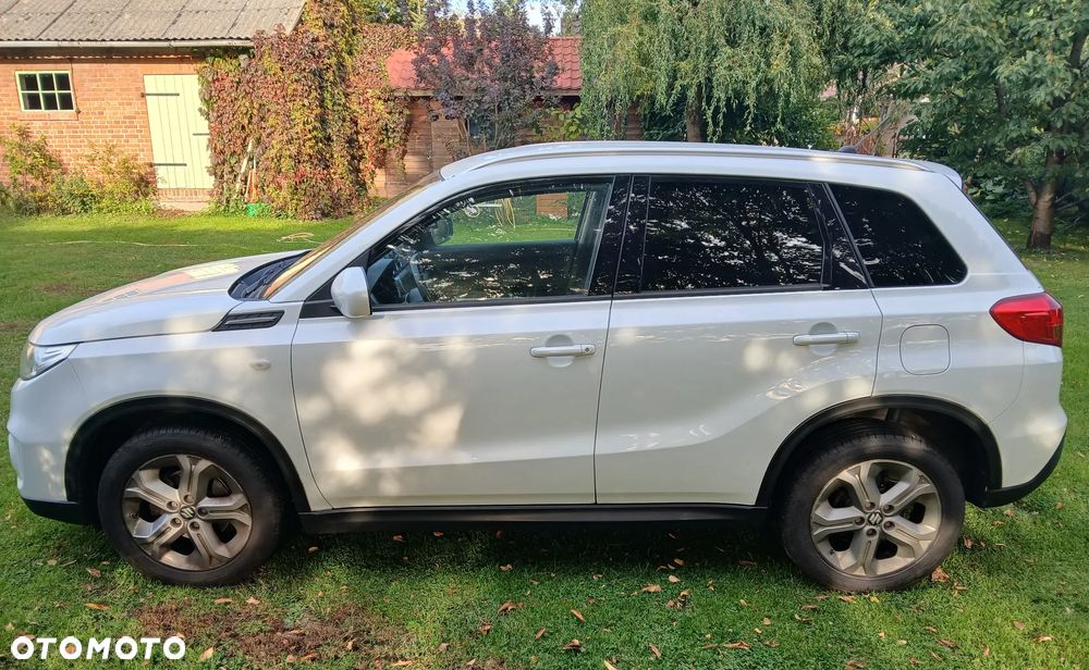 Suzuki Vitara 2017 photo 2