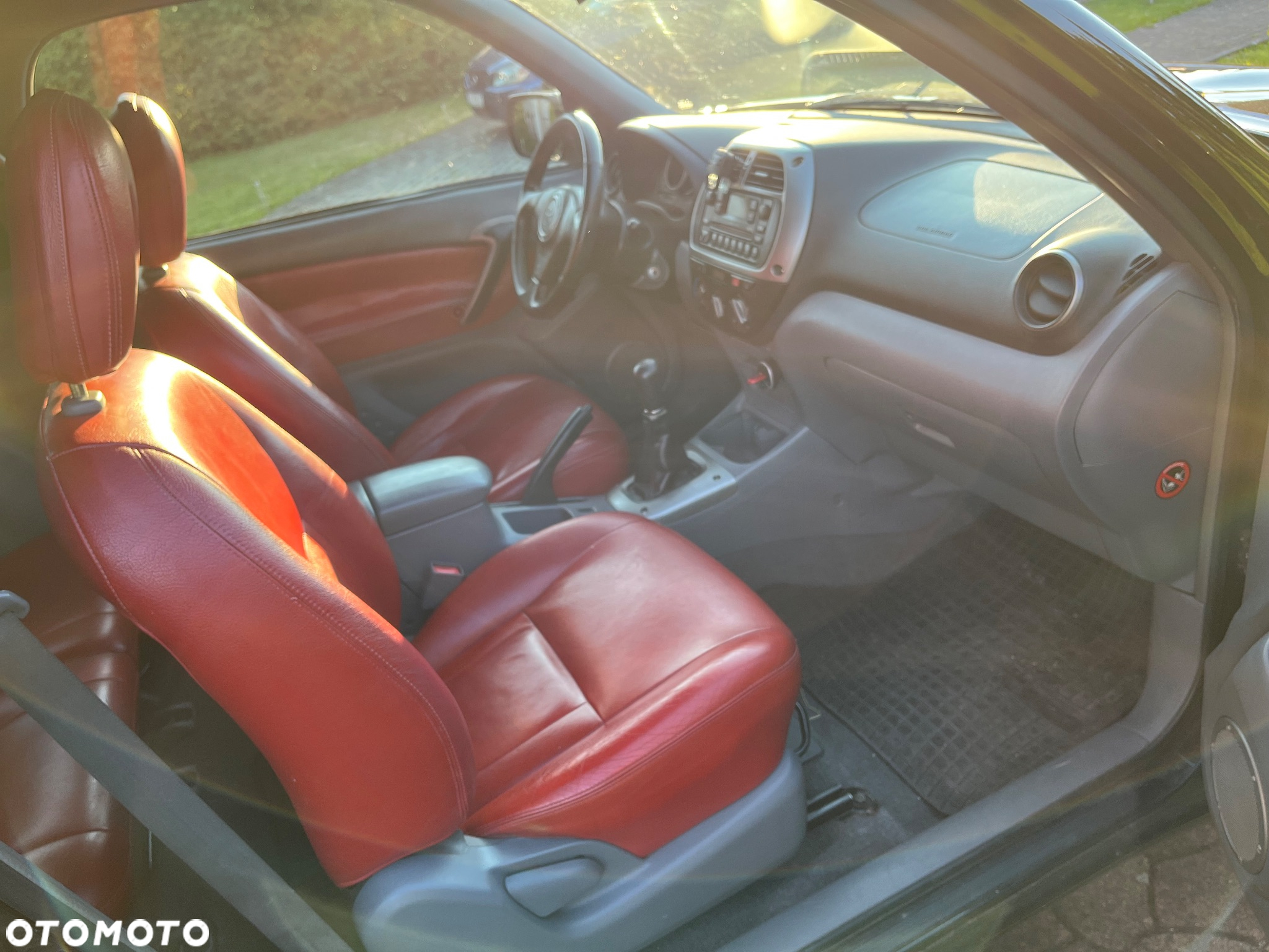 Toyota RAV4 2.0 D-4D 4x4 - 10