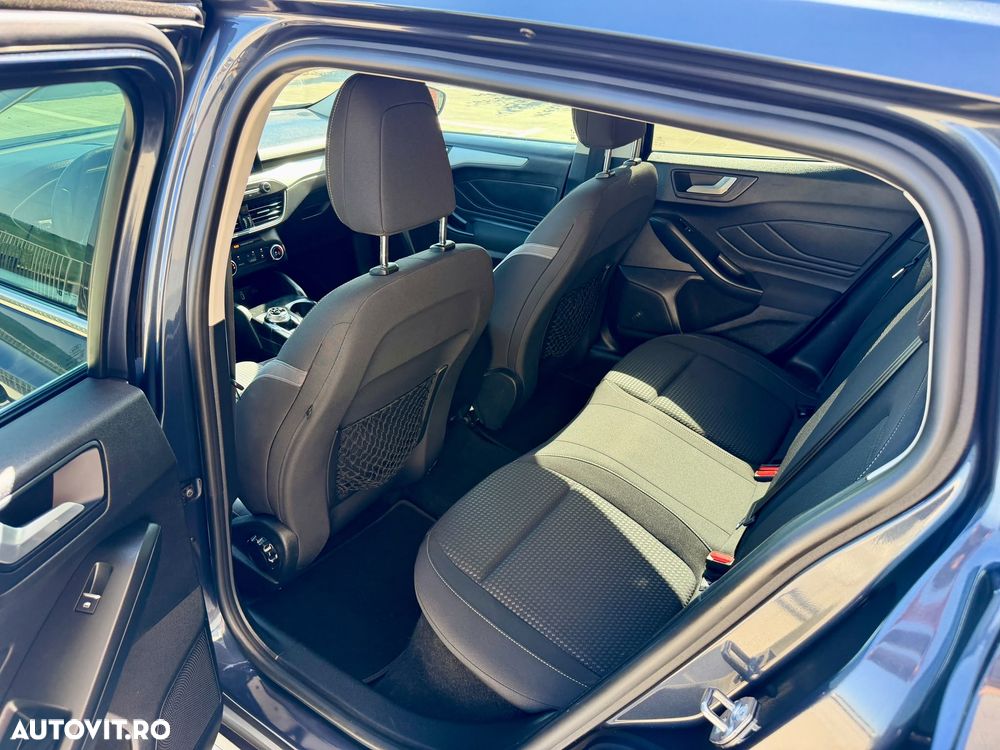 Ford Focus 1.5 EcoBlue Active - 11