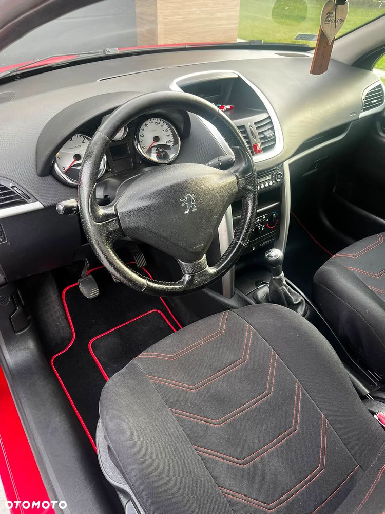 Peugeot 207 1.6 HDi - 6