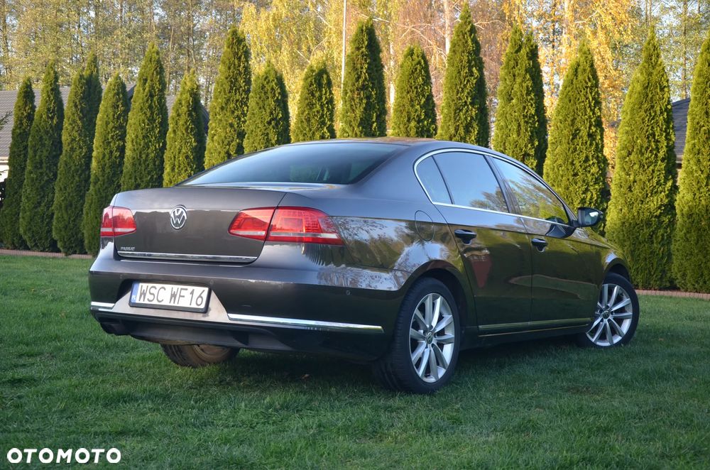 Volkswagen Passat 1.8 TSI Highline DSG - 9