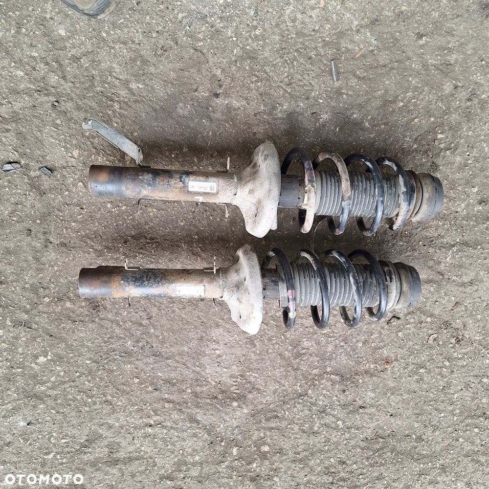 MCPERSON AMORTYZATOR PRAWY LEWY PRZOD VW GOLF IV BORA AUDI A3 LEON 1.9 TDI - 1