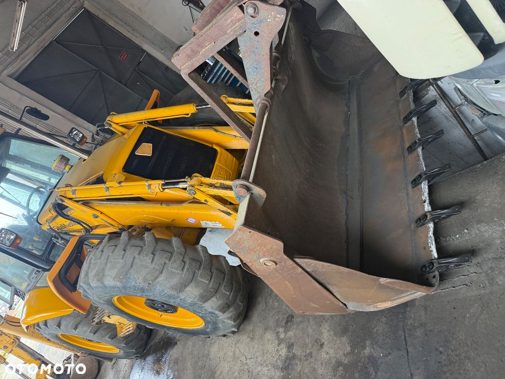 JCB 4CX TELESKOP WIDŁY 4X4X4 gotowa do pracy - 17