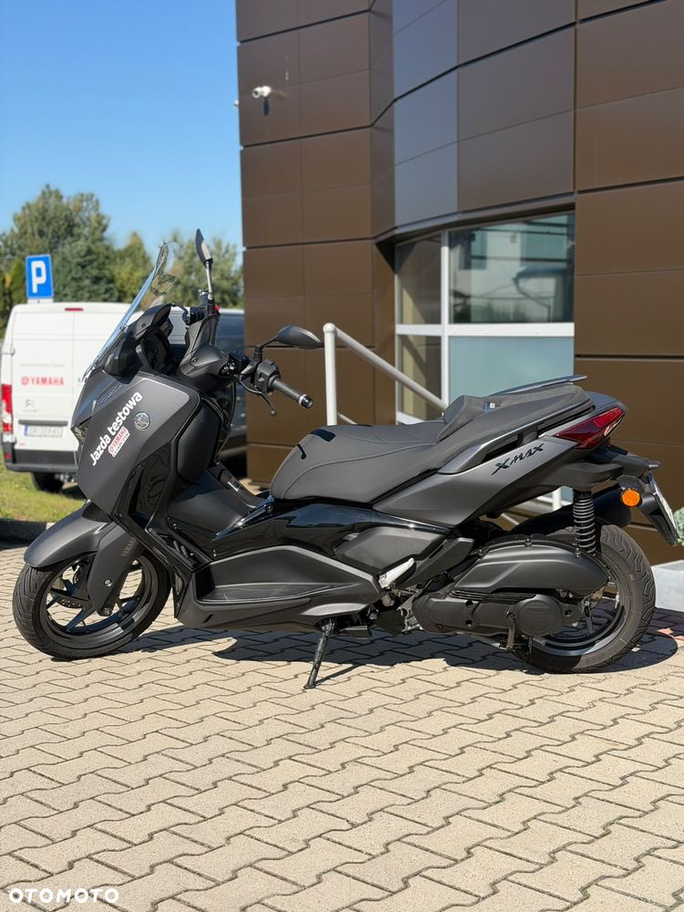 Yamaha X-max