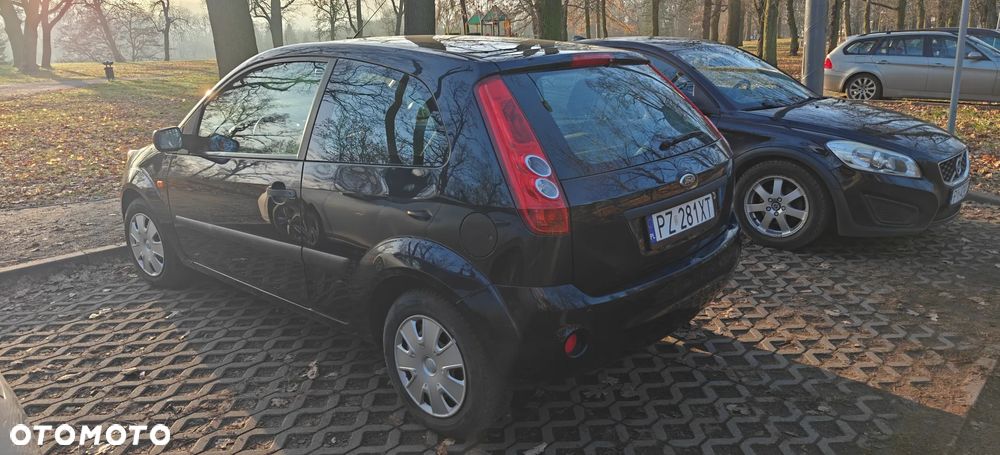 Ford Fiesta - 3