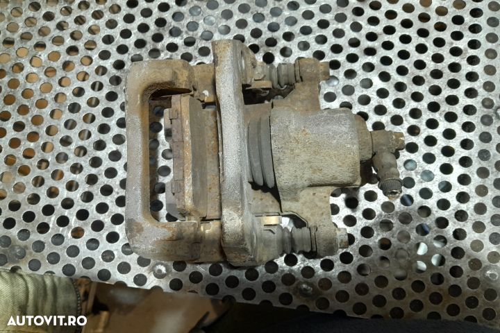 Etrier fata stanga Mazda CX-7 1 [2006 - 2009] Crossover 2.3 T AT AWD - 3