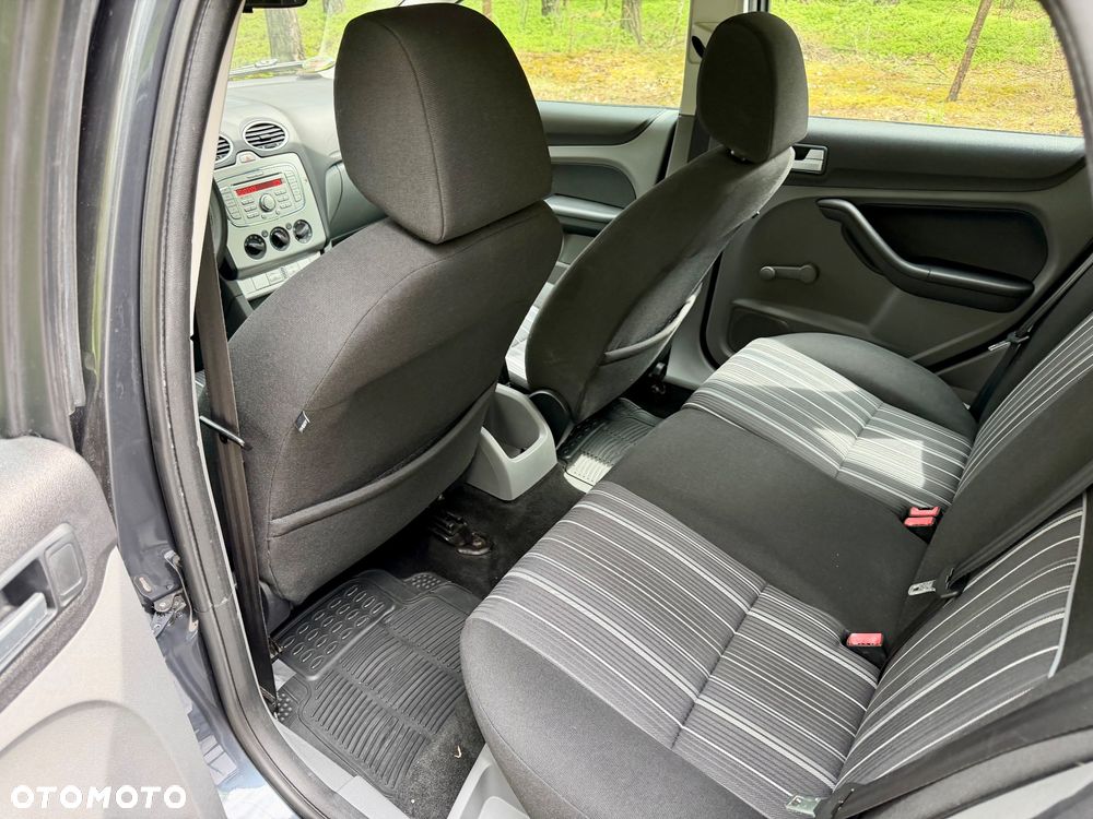 Ford Focus 1.6 TDCi cDPF Trend - 7
