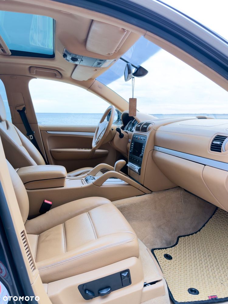 Porsche Cayenne S Tiptronic - 7