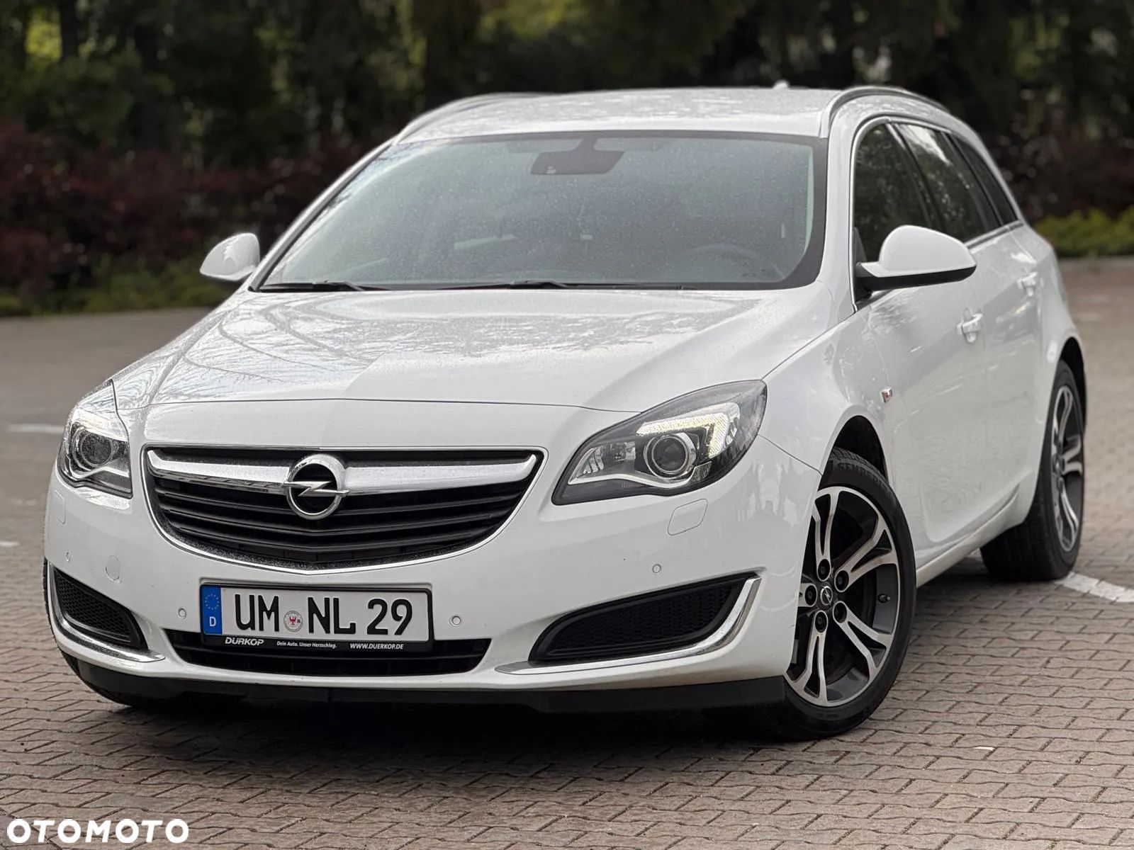 Opel Insignia Sports Tourer 2.0 Diesel Automatik Edition - 1