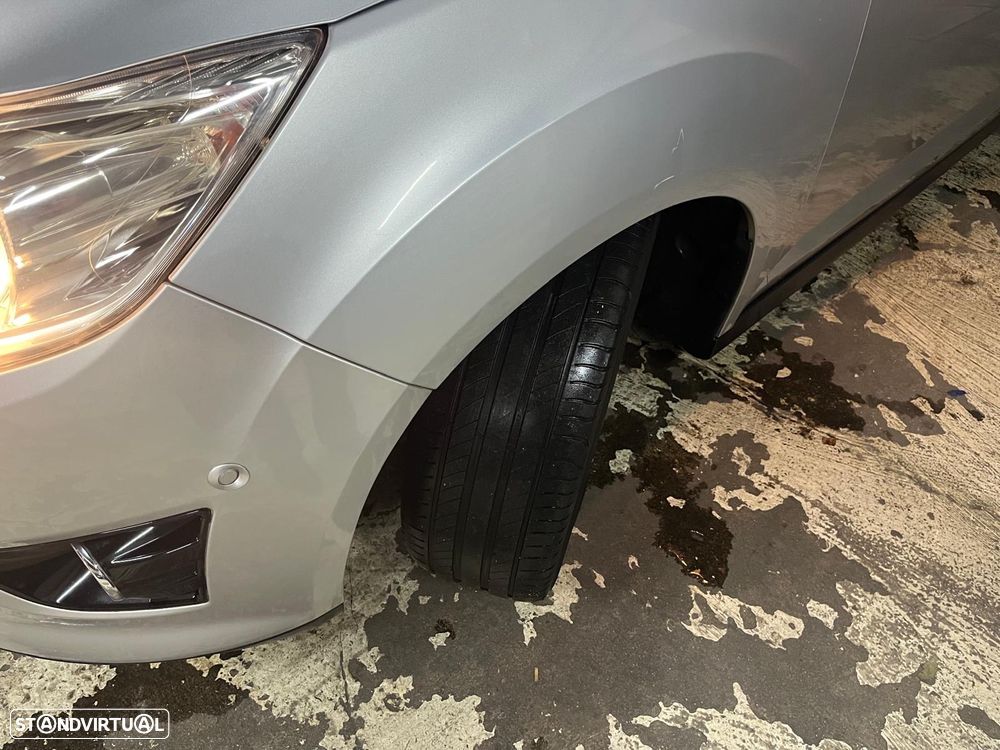 Ford C-Max 1.6 TDCi Titanium Edition S/S - 6