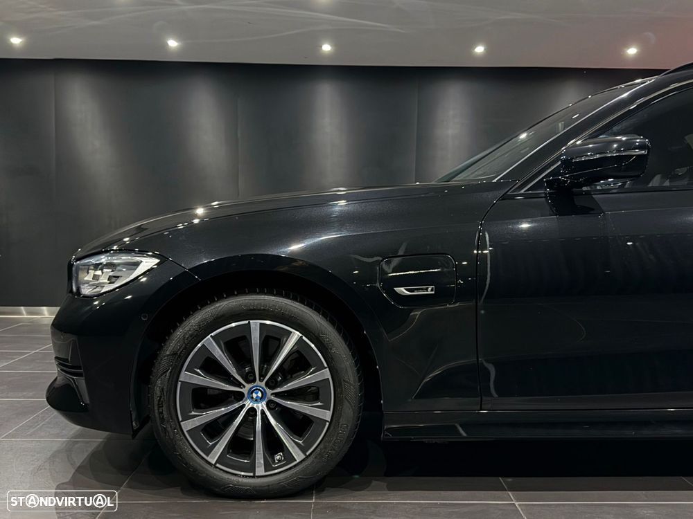 BMW 320 e Line Sport Auto - 4