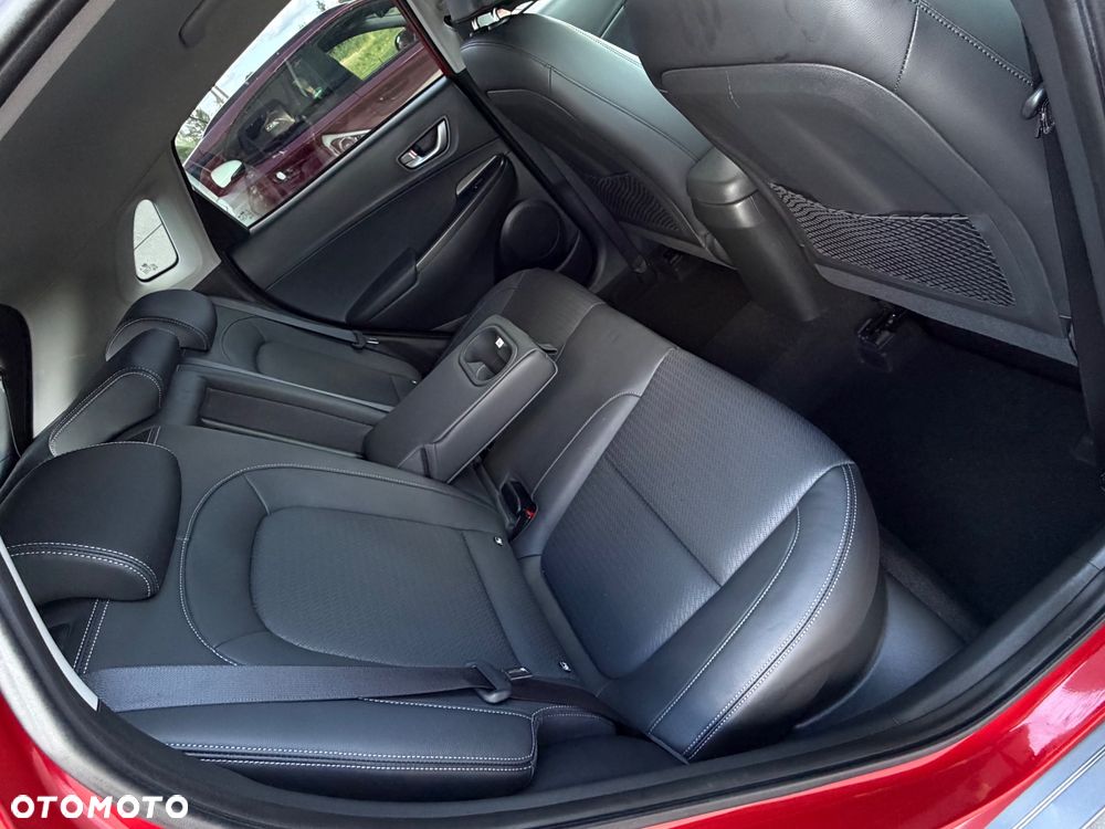 Hyundai Kona 1.6 T-GDI Premium 4WD DCT - 28