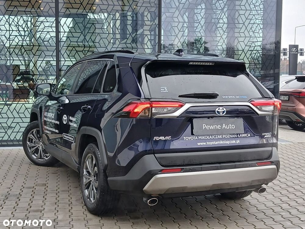 Toyota RAV4 - 11